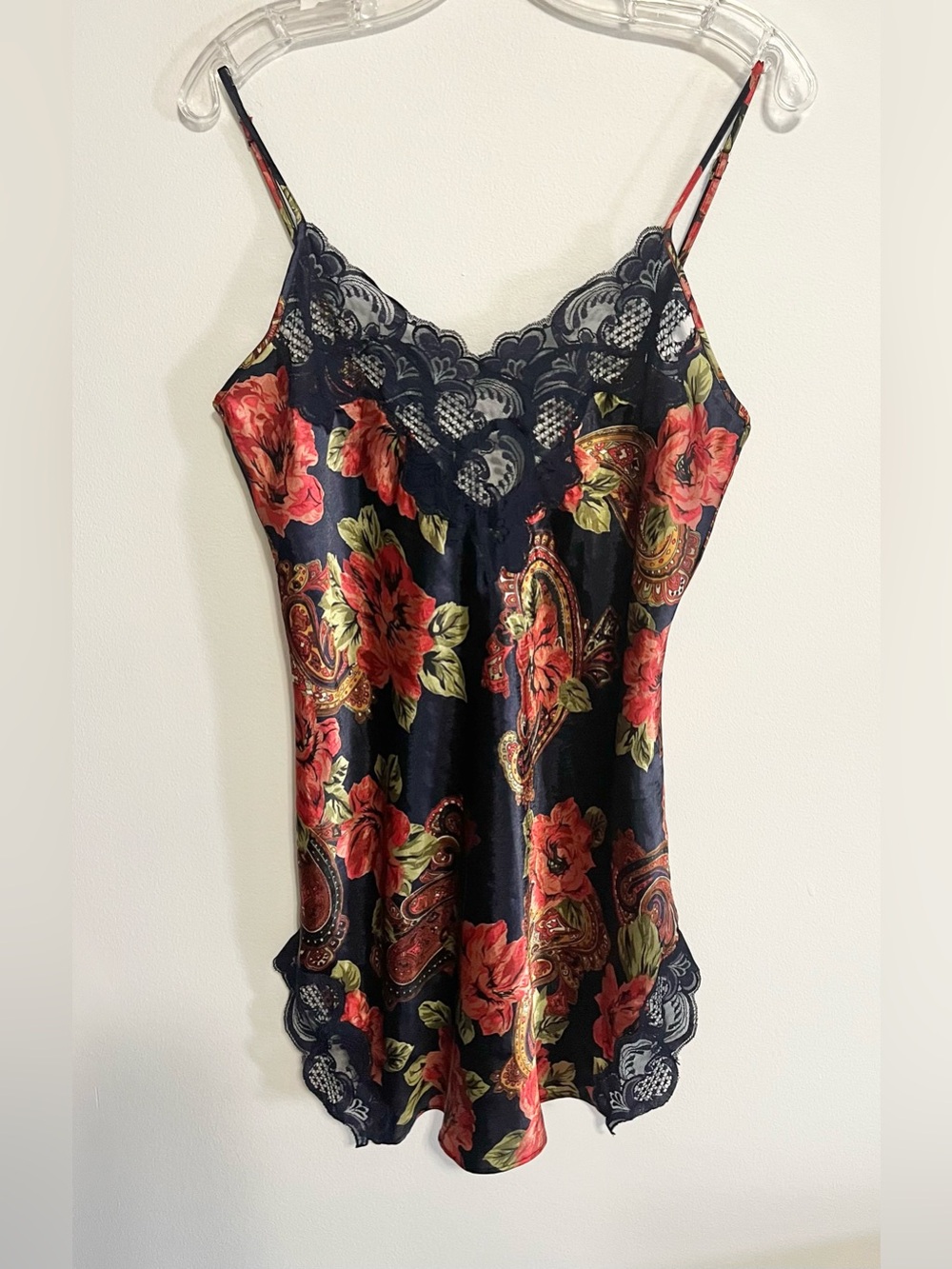 Victoria’s Secret Vintage Floral Lace Trim Slip. Blue with Red Floral. Size Med